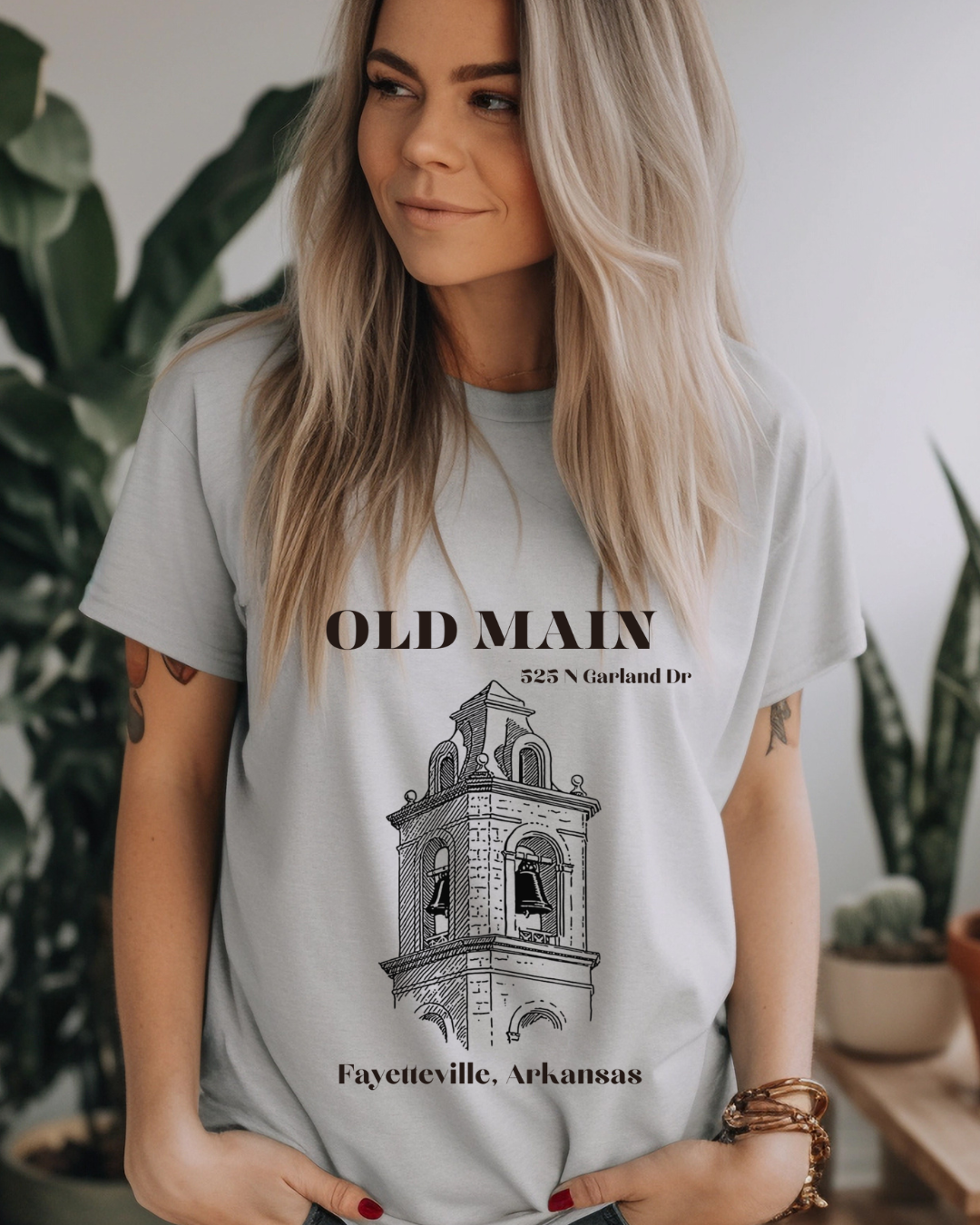 Black Old Main Adult Arkansas Tee