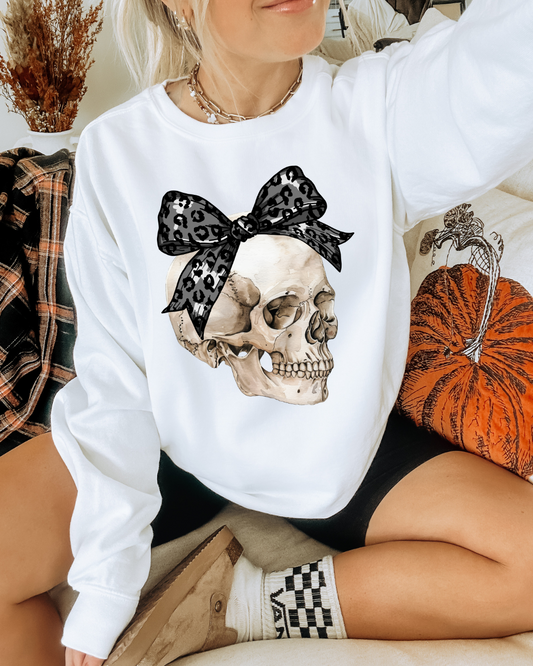 Coquette Bow Skull Spooky Adult Graphic Tee