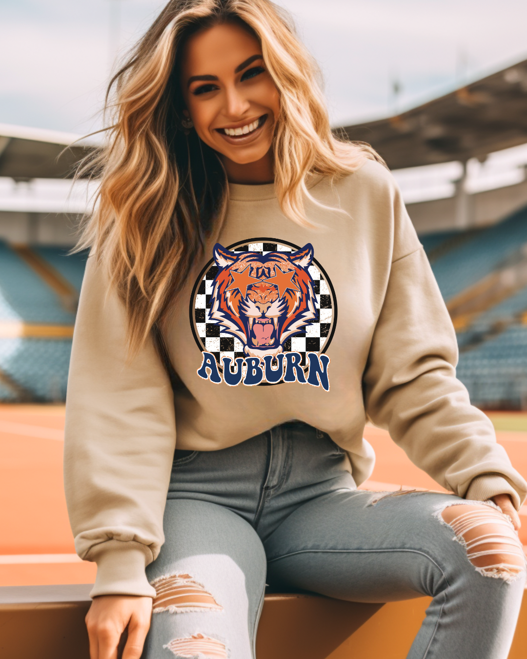 Auburn Tigers Checkered Adult Graphic Crewneck Pullover