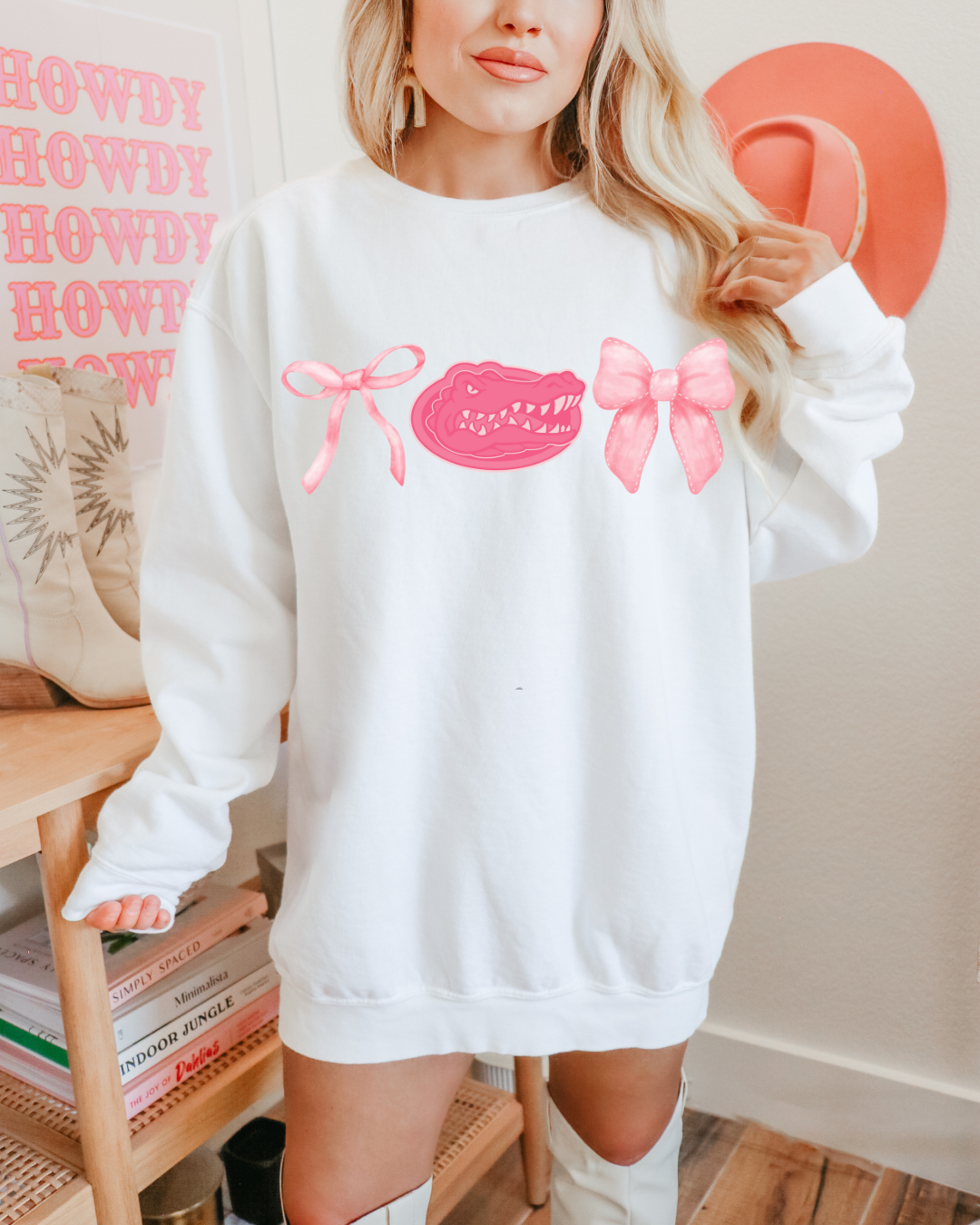 Pink Florida Gators Bow Adult Graphic Crewneck Pullover