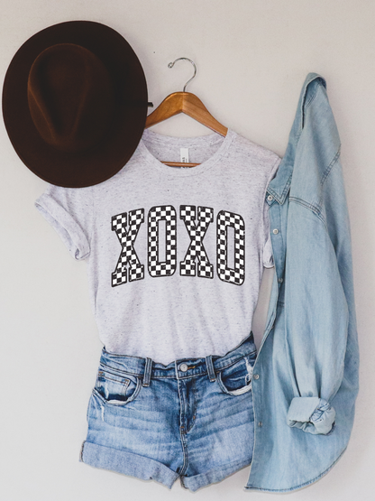 Retro Checkered XOXO Valentines Adult Graphic T-Shirt