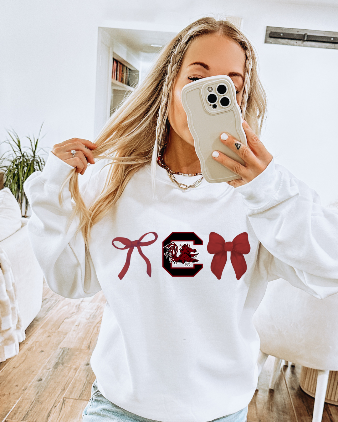 South Carolina Gamecock Bows Adult Graphic Crewneck Pullover