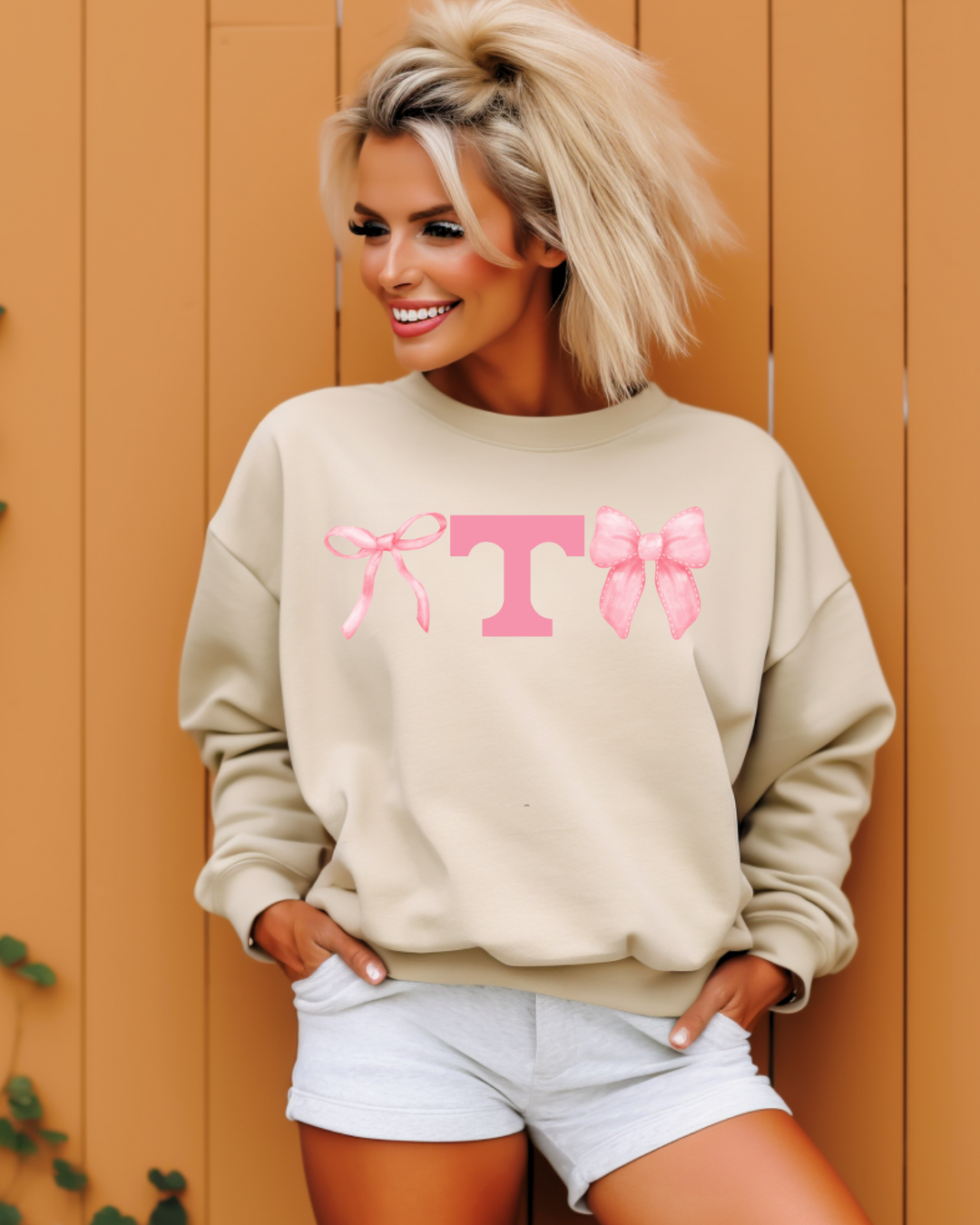 Tennessee Vols Bows Pink Adult Graphic Crewneck Pullover