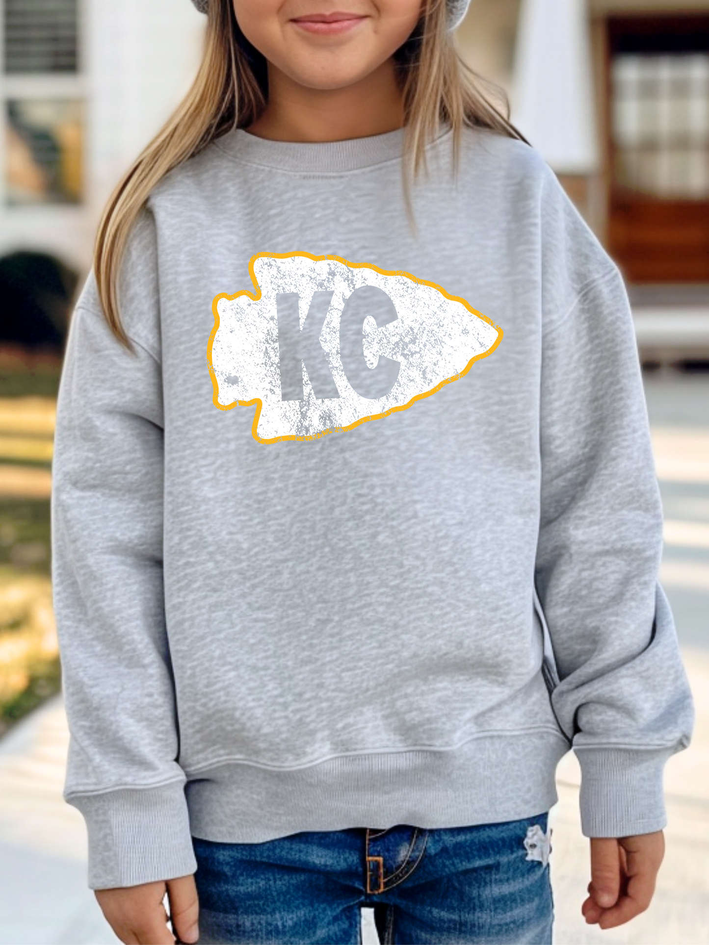 KC Arrowhead White Vintage Chiefs Youth Graphic Sweatshirt